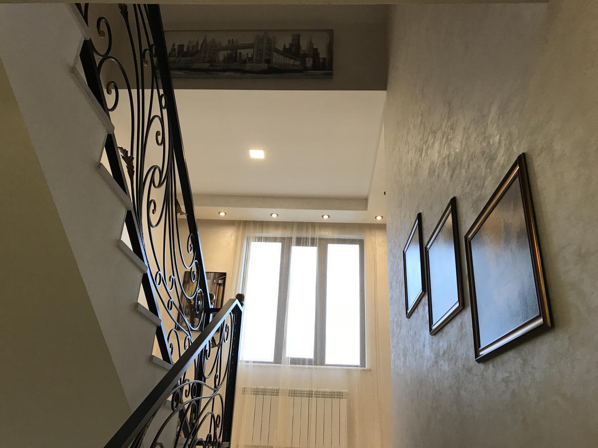 Villa Mariana Batumi Exterior photo
